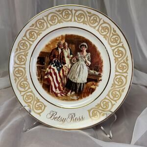 Vintage 1973 Betsey Ross Wedgwood Enoch Plate Avon Collector